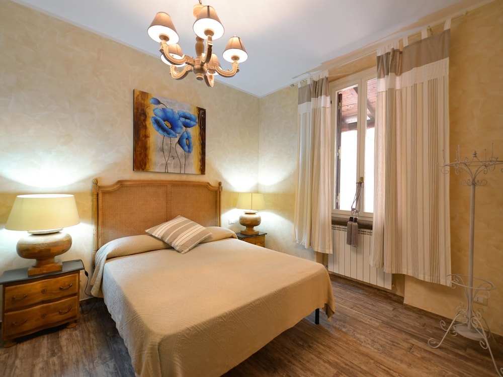 Bacall Apartment