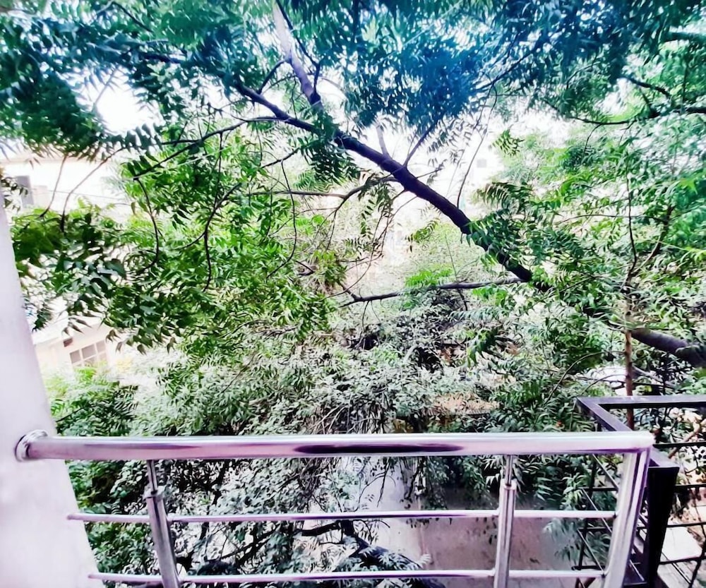 Aman Residency