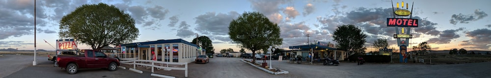 Stagecoach 66 Motel