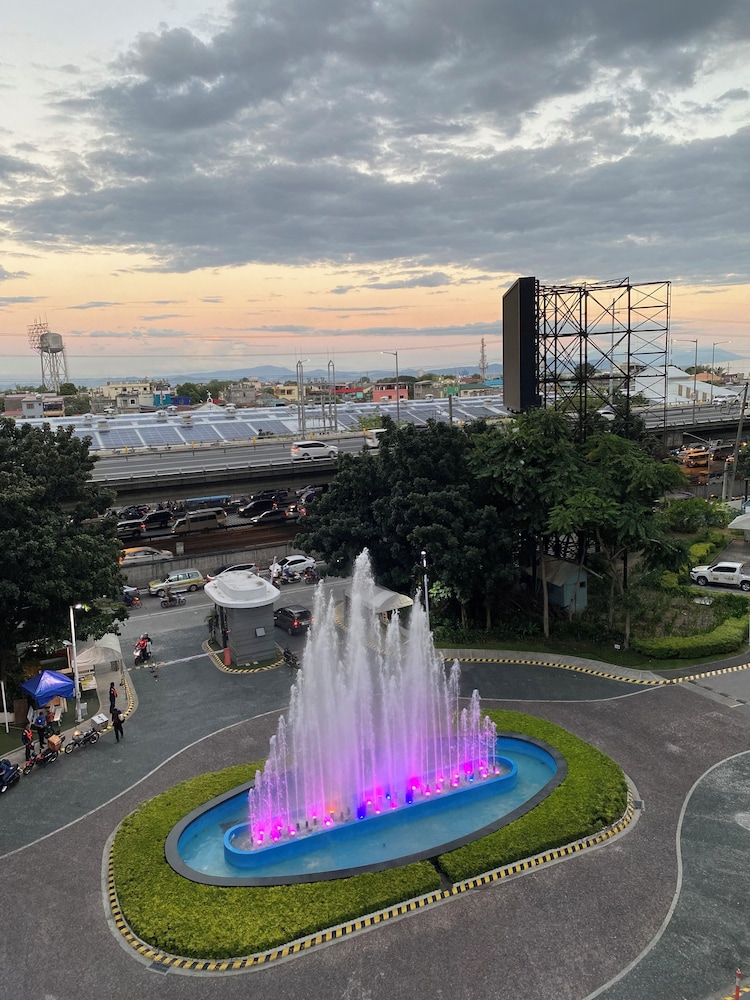 AZURE URBAN RESIDENCES STAYCATION