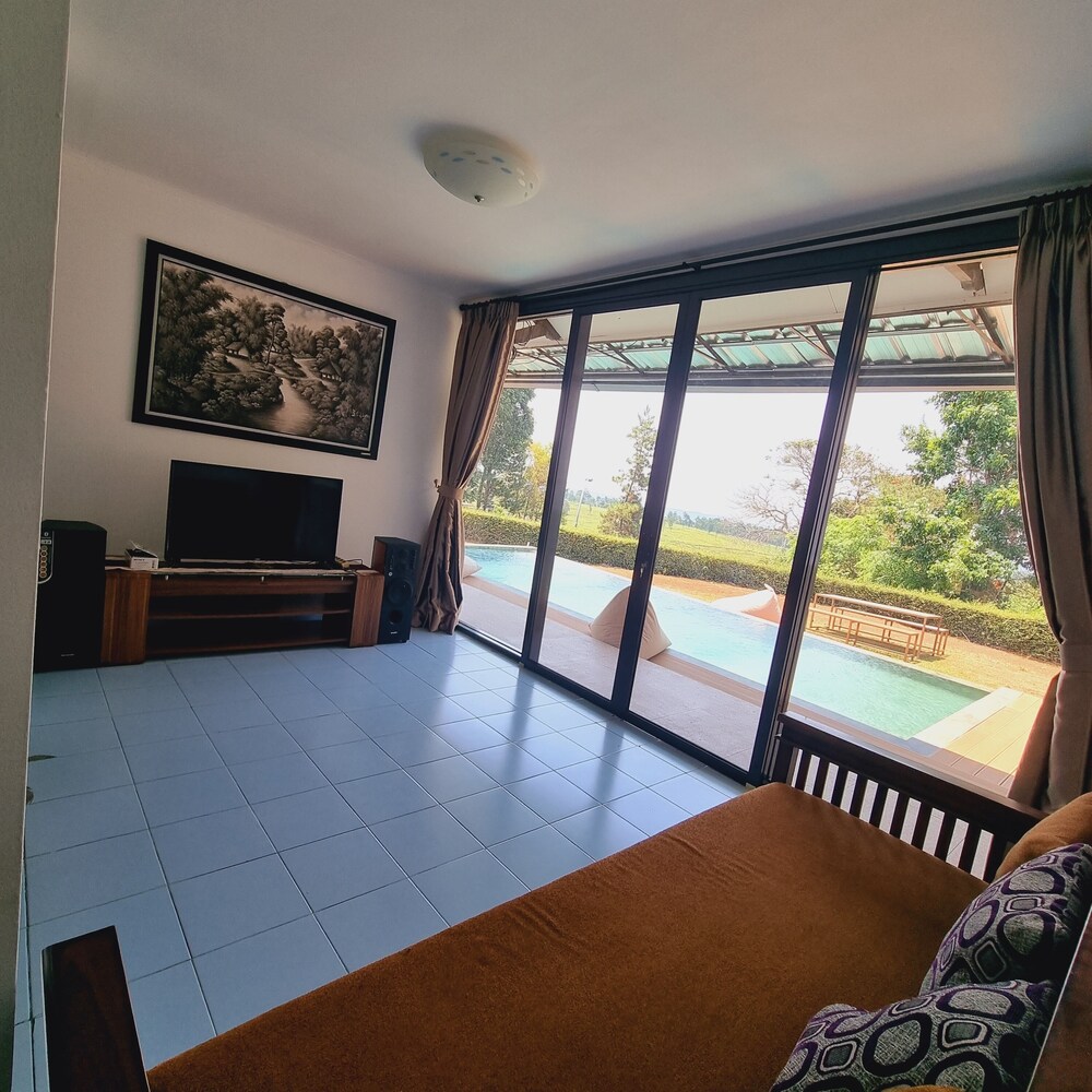 Villa ChavaMinerva Bata - Ciater
