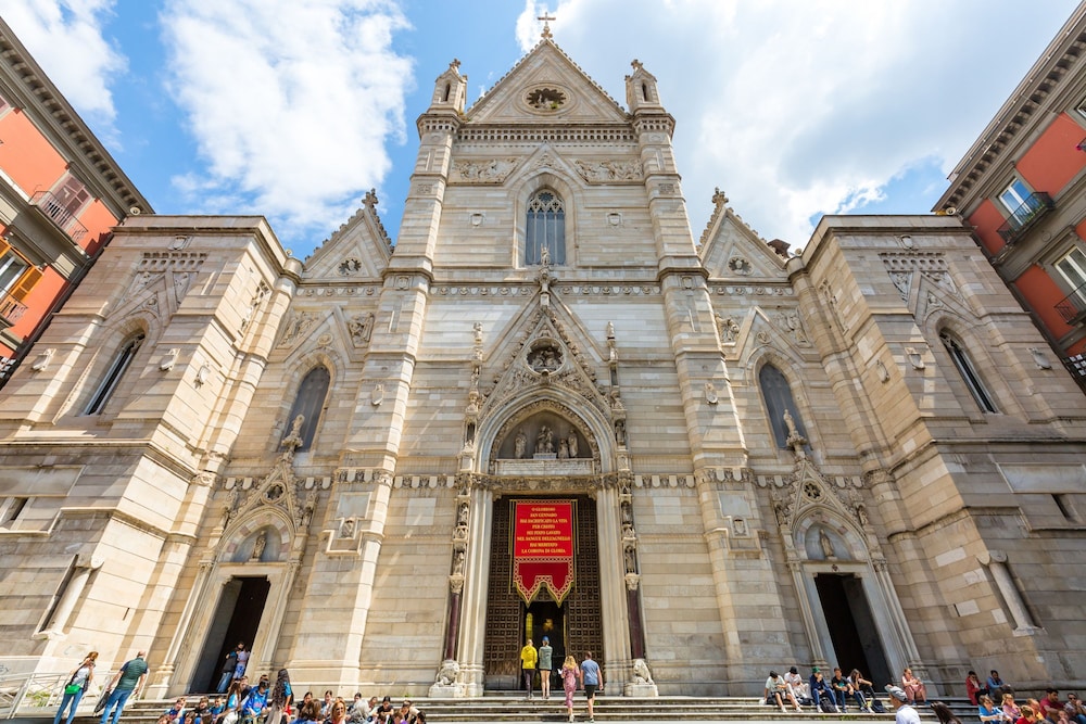 Duomo 5 - Maria s Bright Flat at the Cathed w Balc