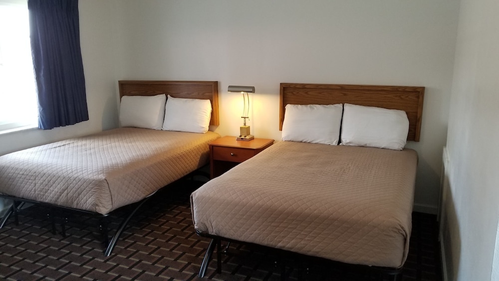 Budget Inn Breezewood