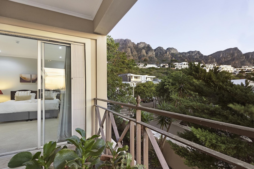 Beachside Manor - 8 Bed Villa 2 Mins From Beach view 2