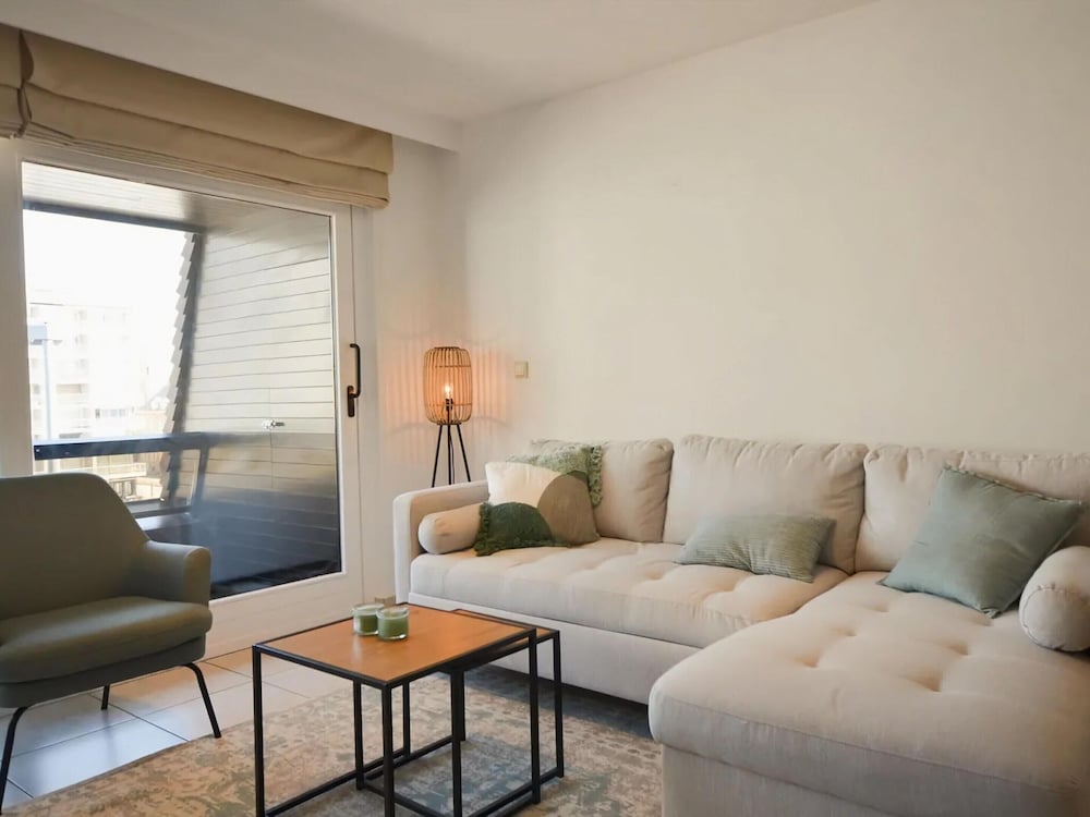 Apartment With Terrace Near sea