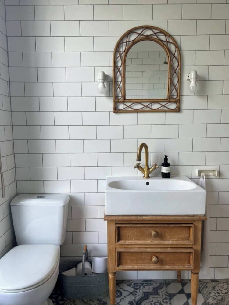 Lovely 3BD Victorian Townhouse W/garden - Brixton!