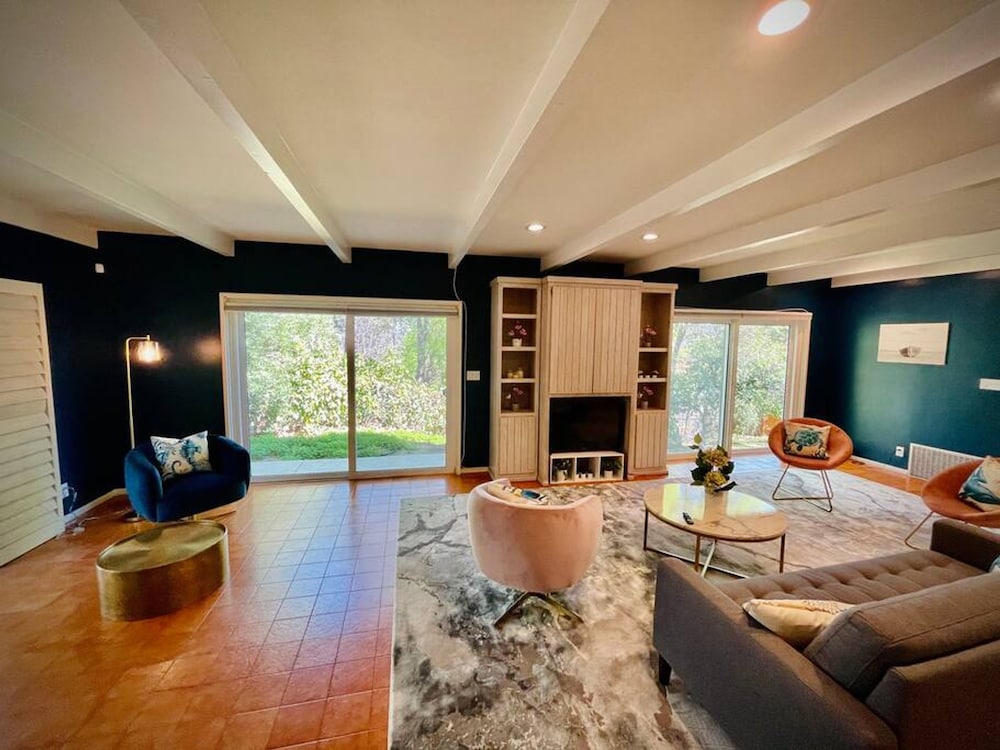 Pacific Dreams Home in Calabasas