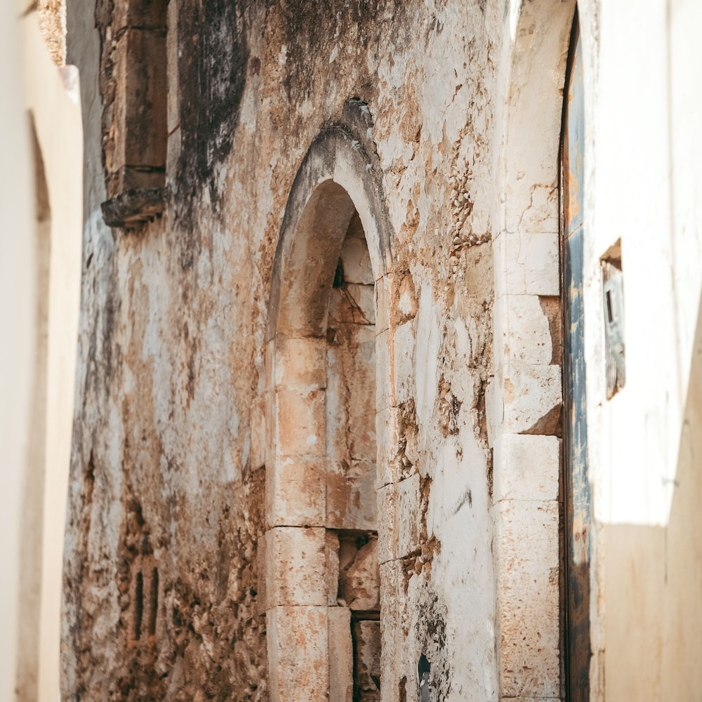 Vaulted Village House Maroulas