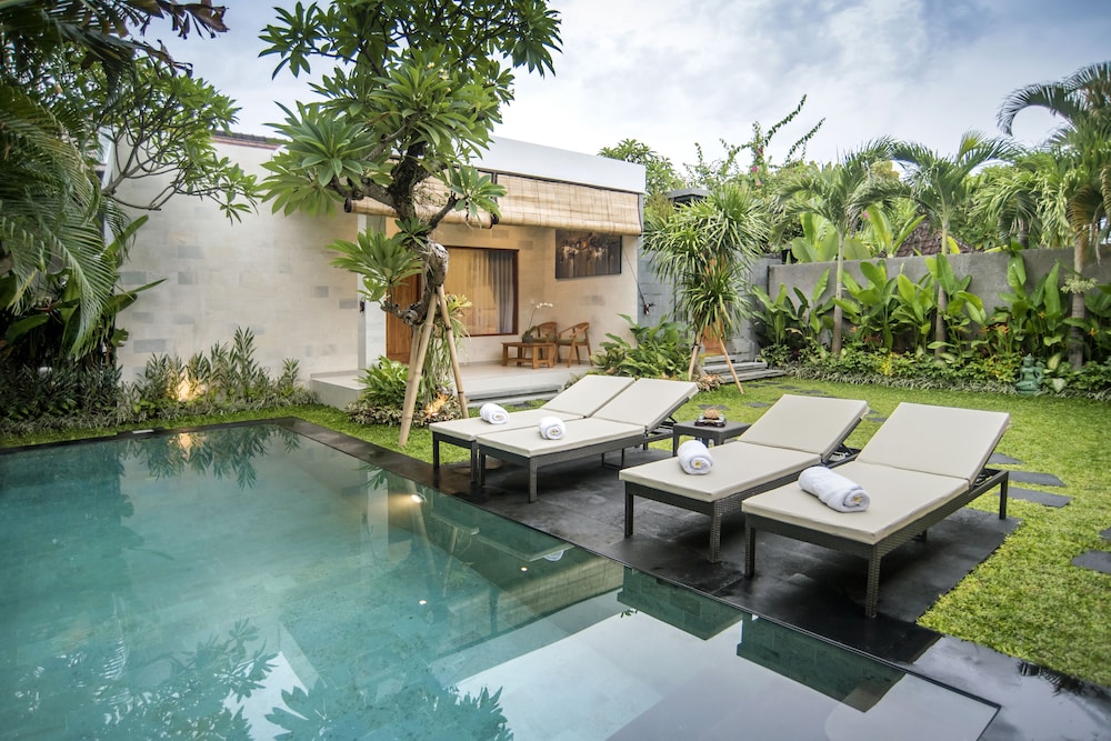 Sandi Agung Villa Bidadari
