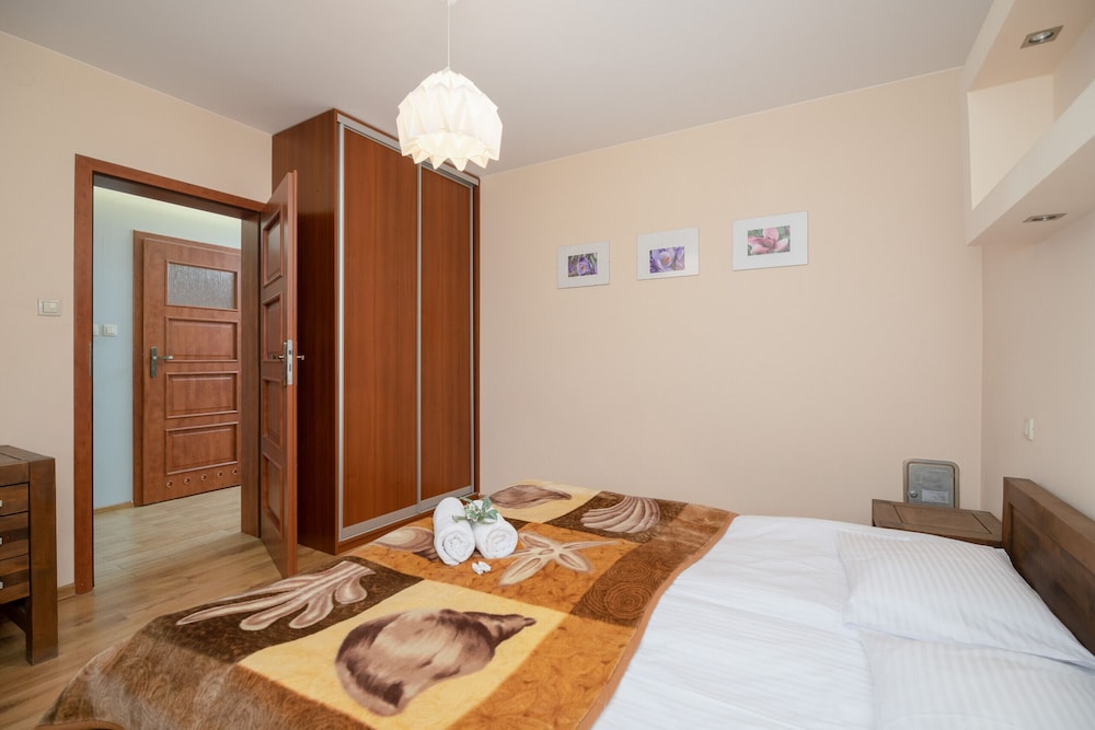 Apartment Wisła-malinka by Renters view 5