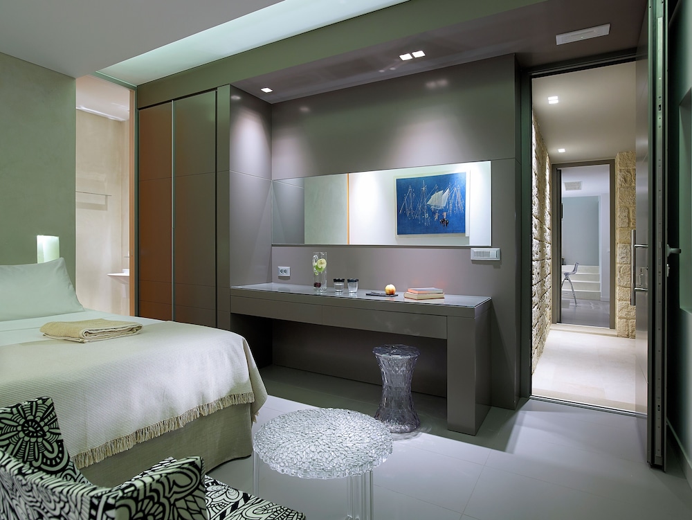 Youphoria Villas
