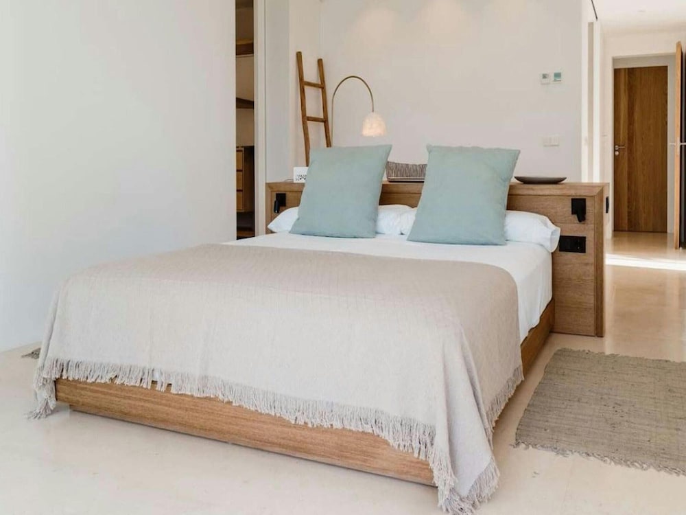 Holiday Home With Stylish Interiors