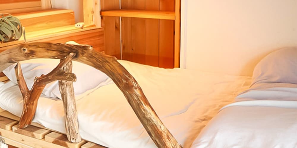 Guest House Shirahama R cafe – Caters to Women - Hostel