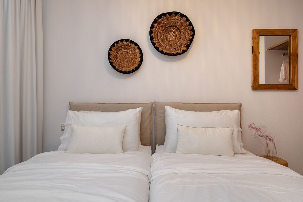 Villa Kaya Plaka With 3 Bedrooms and 3 Bathrooms