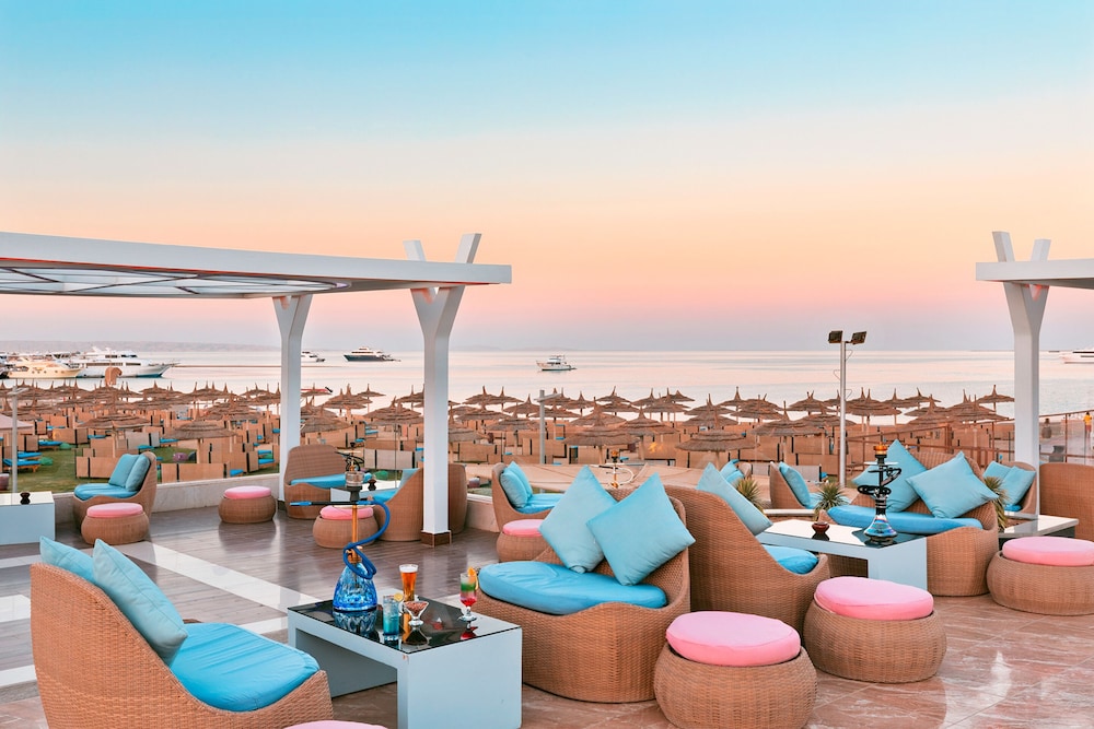 Pickalbatros White Beach Resort - Hurghada