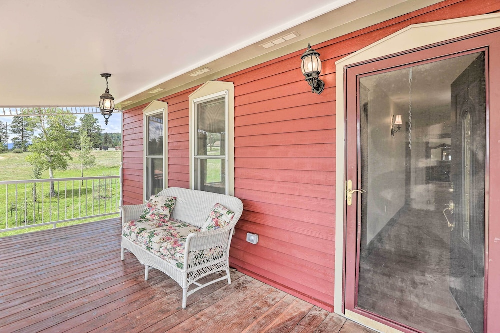 Mtn View + Group Ready: Conifer Home on 100 Acres!