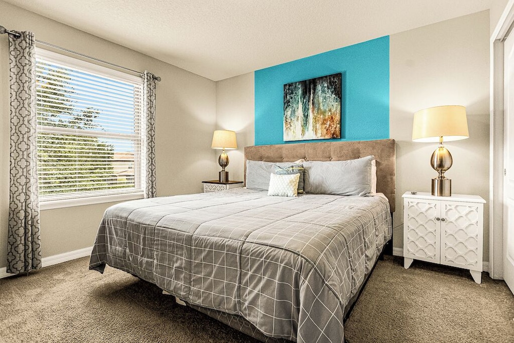 9BR Luxury Vacation Villa near Disney