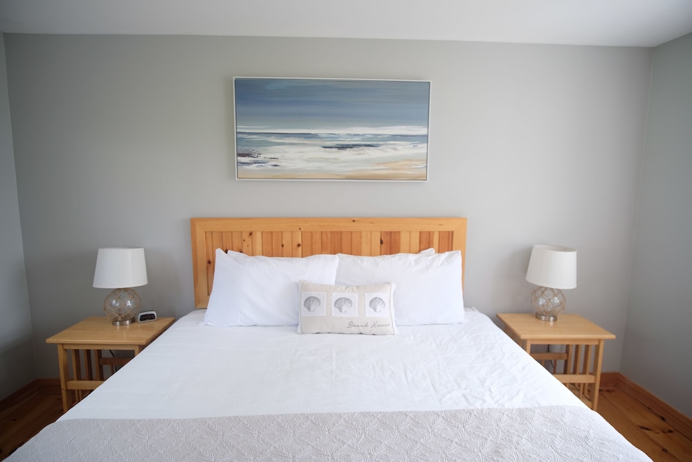 Glenmoor By the Sea