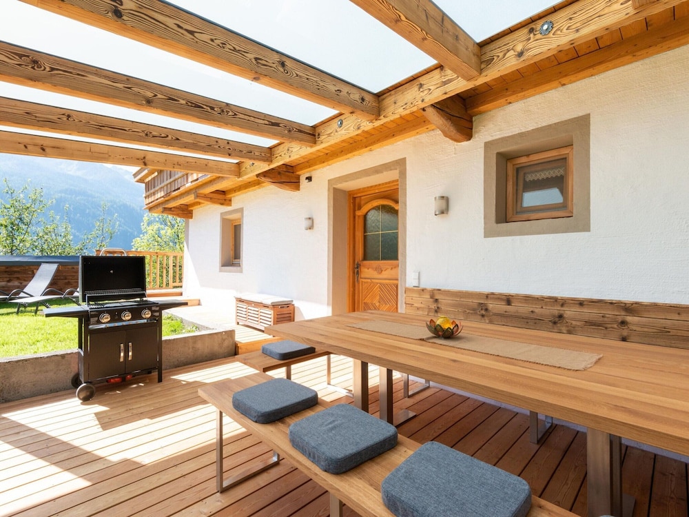 Renovated Farmhouse Stoanerbauer With View