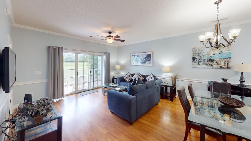 Magnolia Place 4695-103 2 Bedroom Condo