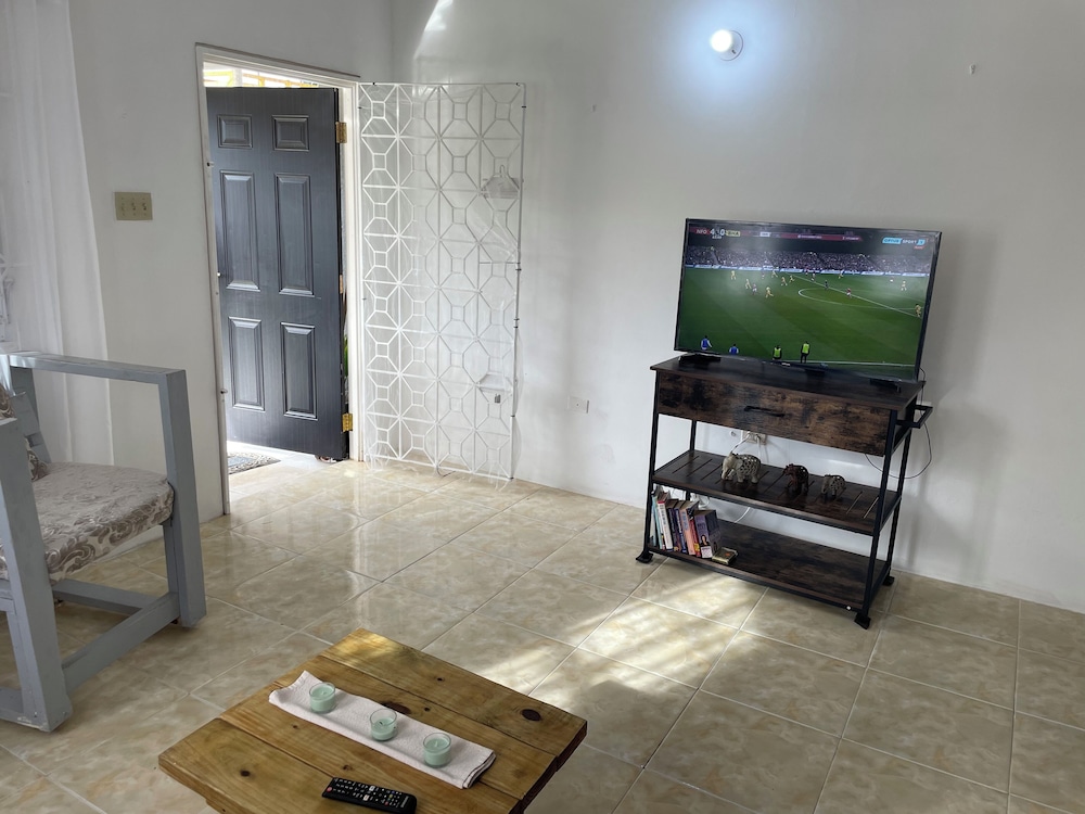 Sians Starfruit Villa
