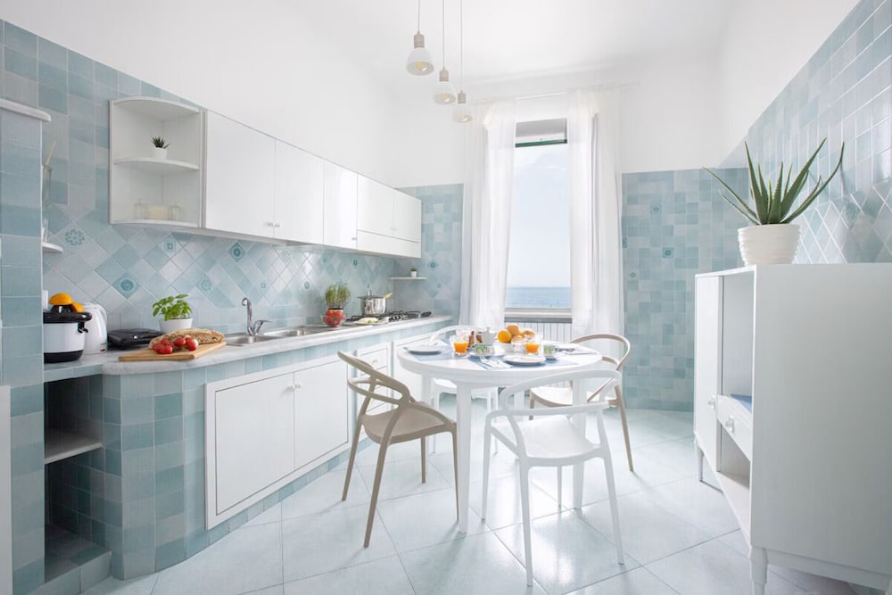Seaview Home On The Beach & Amazing Views Terrace