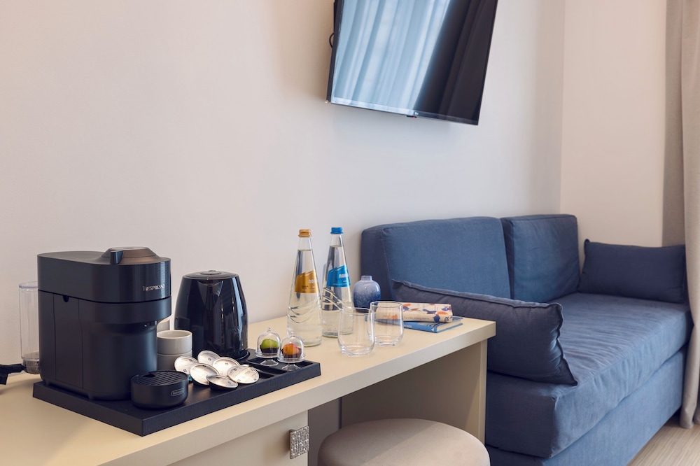 Hotel with swimming pool in Marinella di Selinunte photo 3