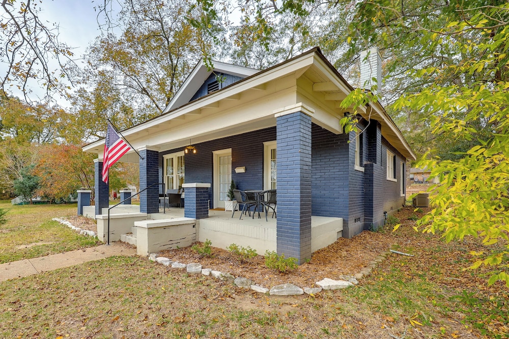 'hickory Hill House' < 1 Mi to Downtown Texarkana!