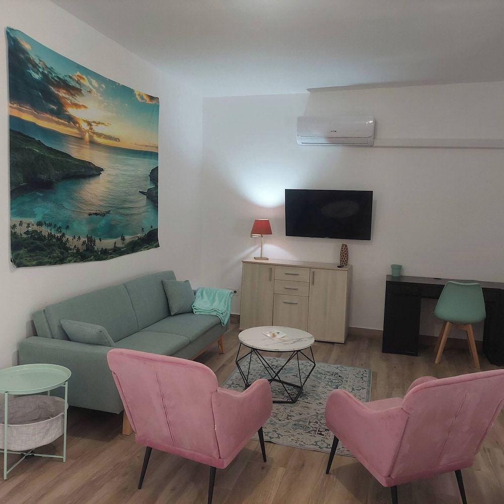 Town House in Old Town Ador, Gandia