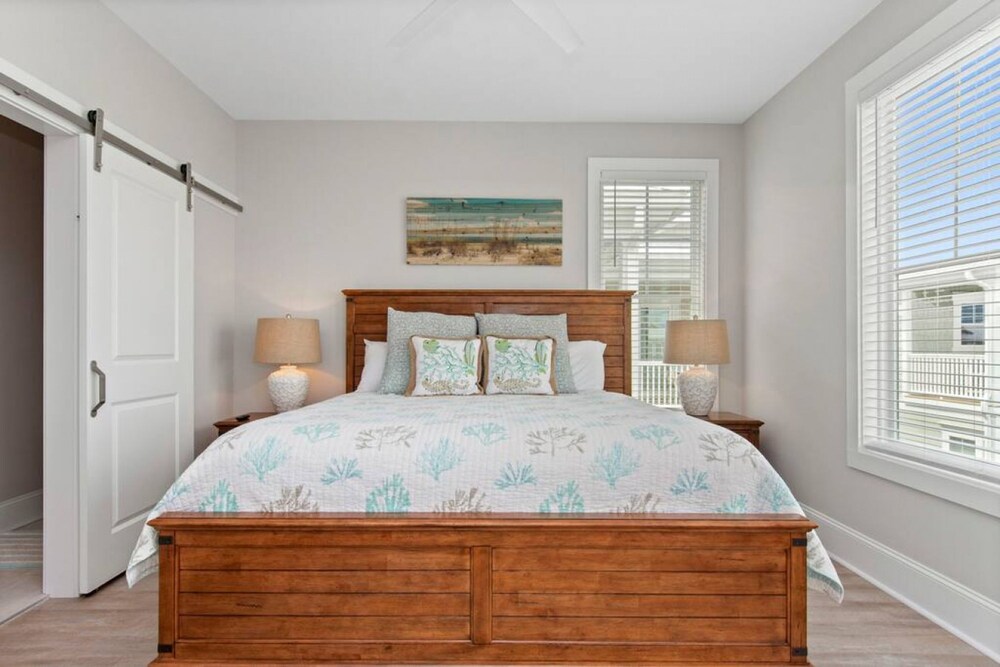 Isle of Dreams in Emerald Isle
