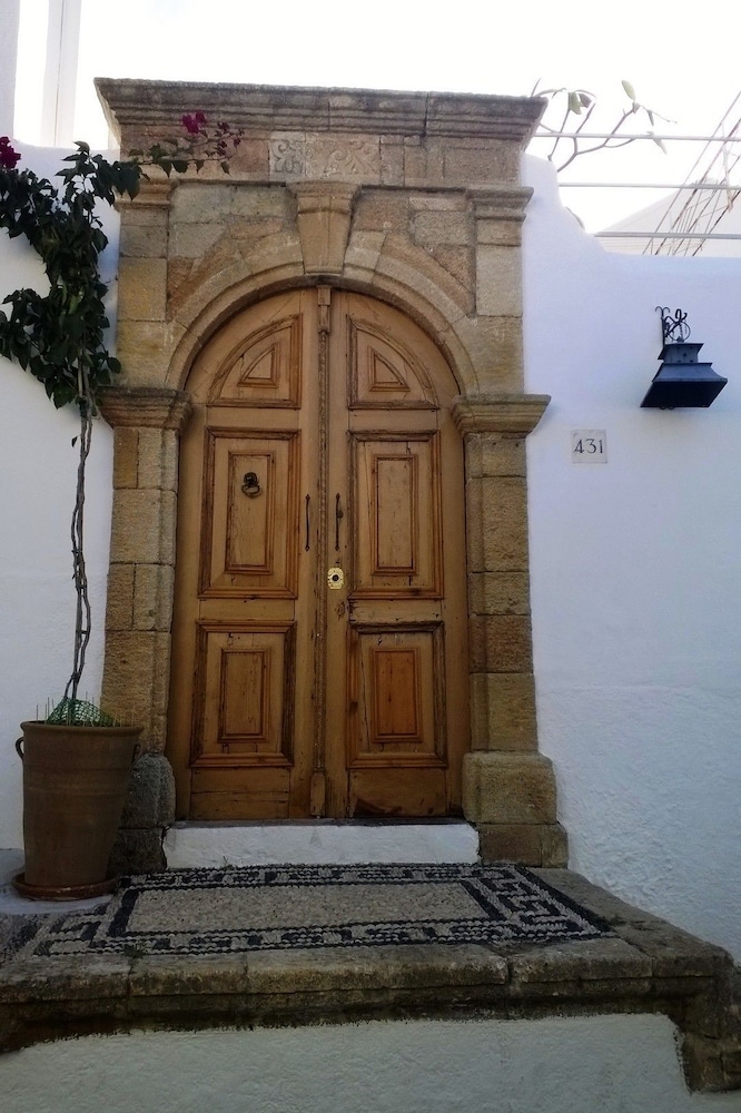 Photo 25
