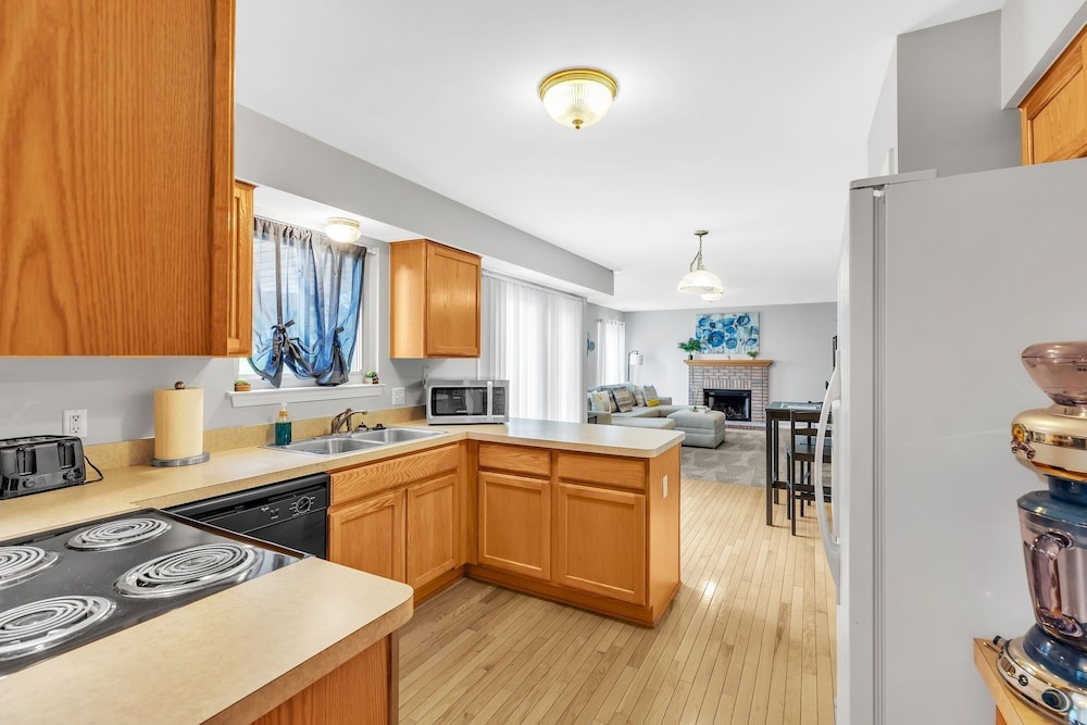 Victors Homebase 4 Bedroom Home