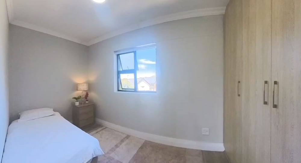 Immaculate 2-bed Apartment in Cape Town