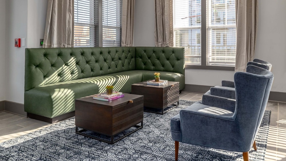Landing Furnished Apartments - Northwest Charlotte