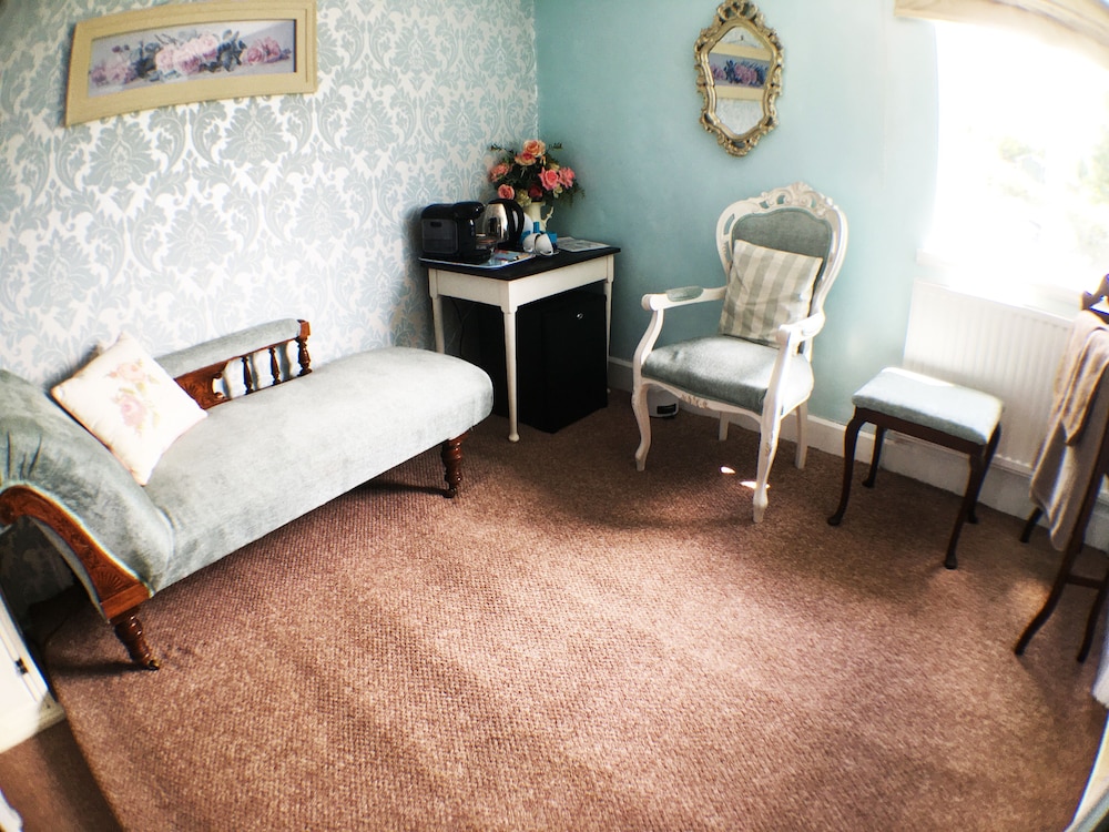 Hillside Bed & Breakfast