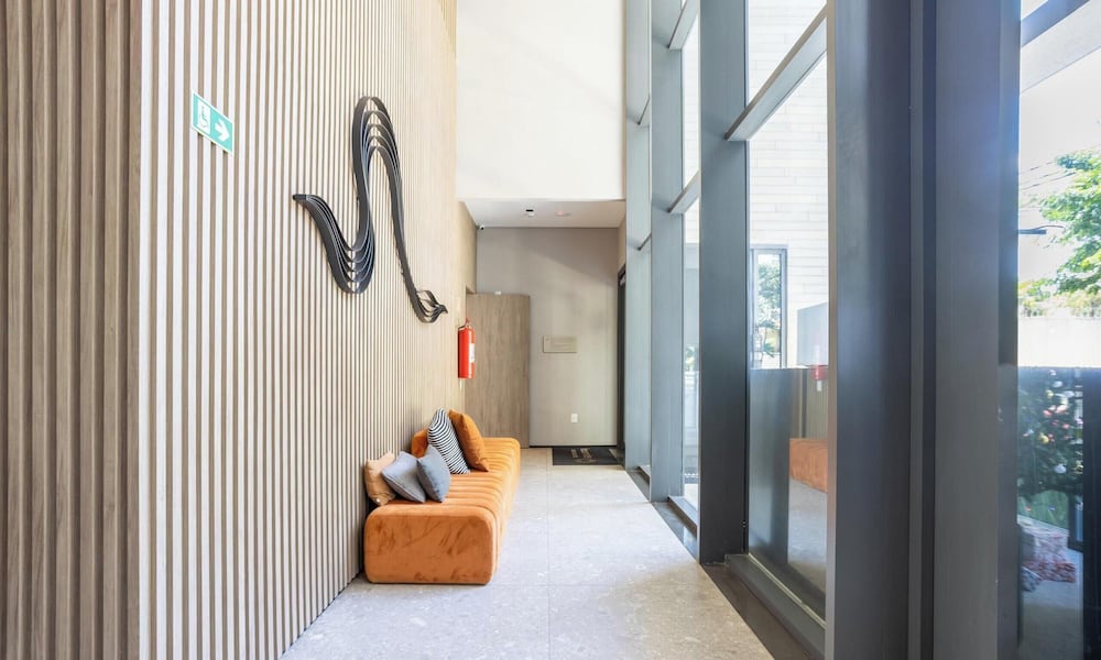 Complete Studio 120 m From the Subway Hmr0602
