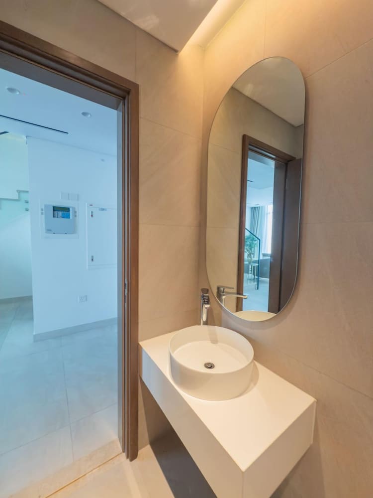 Impressive townhouse in Al Danah Bay