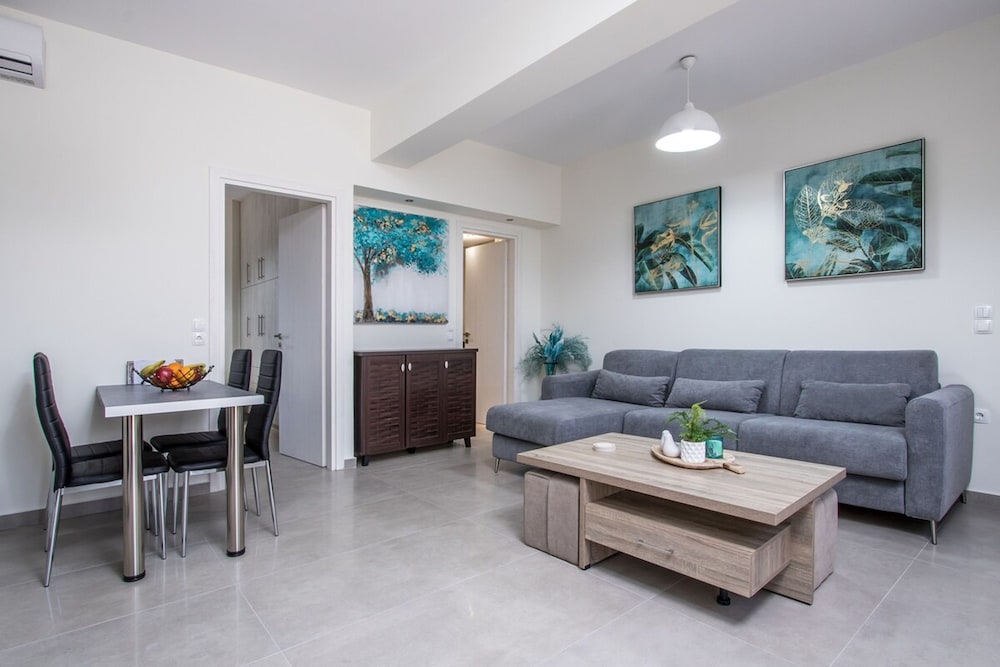 Luxury Katsoulakis Apartments in Countryside