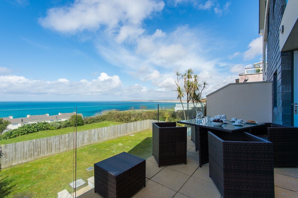 Halcyon Cove