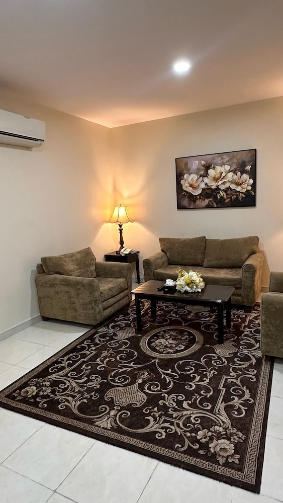 AlShowaish Apartments
