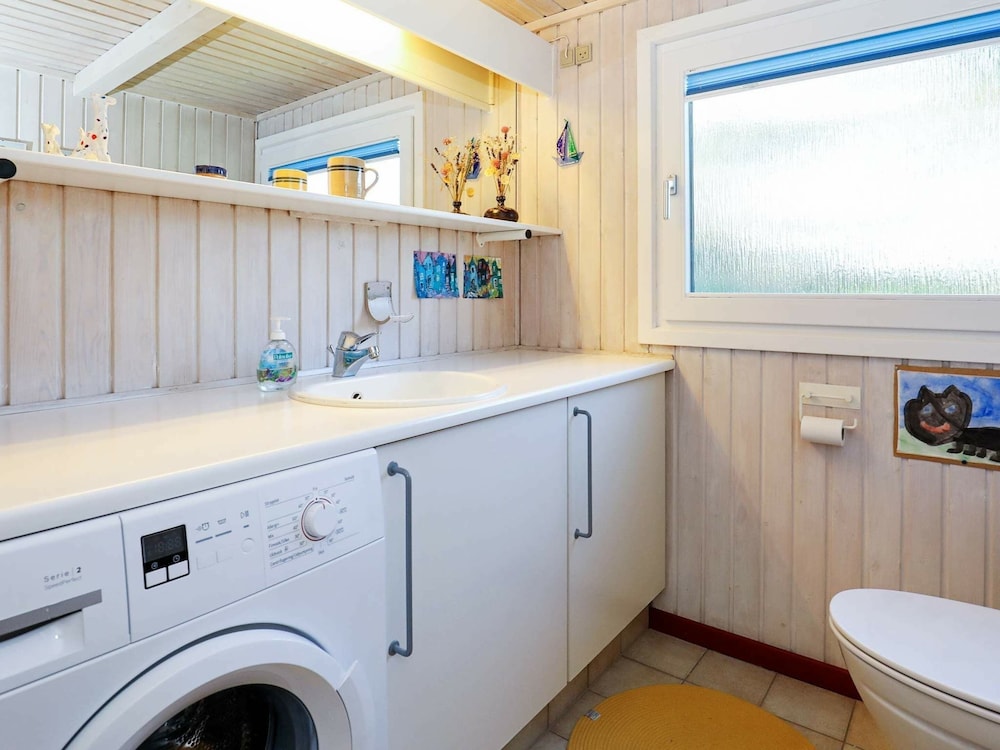 6 Person Holiday Home in Lokken-by Traum view 5