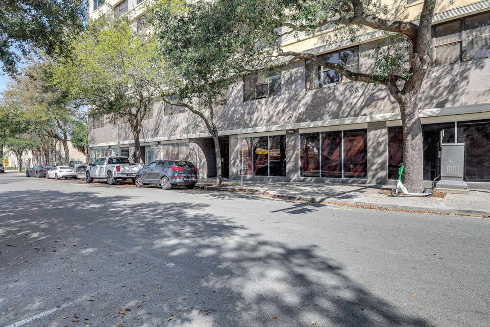 Downtown Studio w/ City Views in Jacksonville!