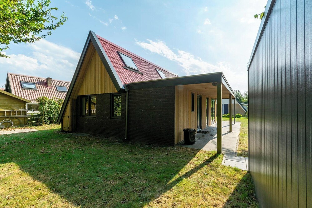 Holiday Home in Groote Keeten With Garden