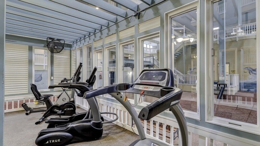 Sandy Beach Escape - Monthly Rates Until 2/28/26! 2 Bedroom Condo