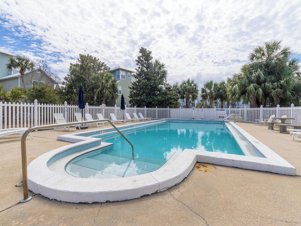 Palms North #7B by Southern Vacation Rentals