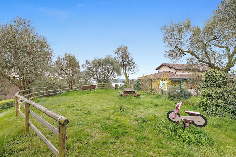 Teseo House - Lake View