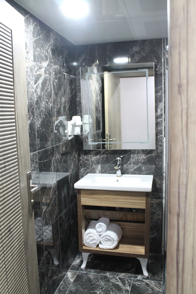 Dem İstanbul Havaalanı Oteli - Image 80