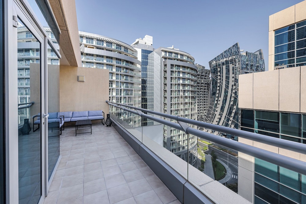 2BR City View Bay Square B13