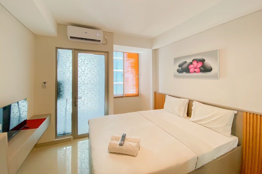 Cozy Stay Studio At Tamansari Iswara Apartment, Bekasi - 17