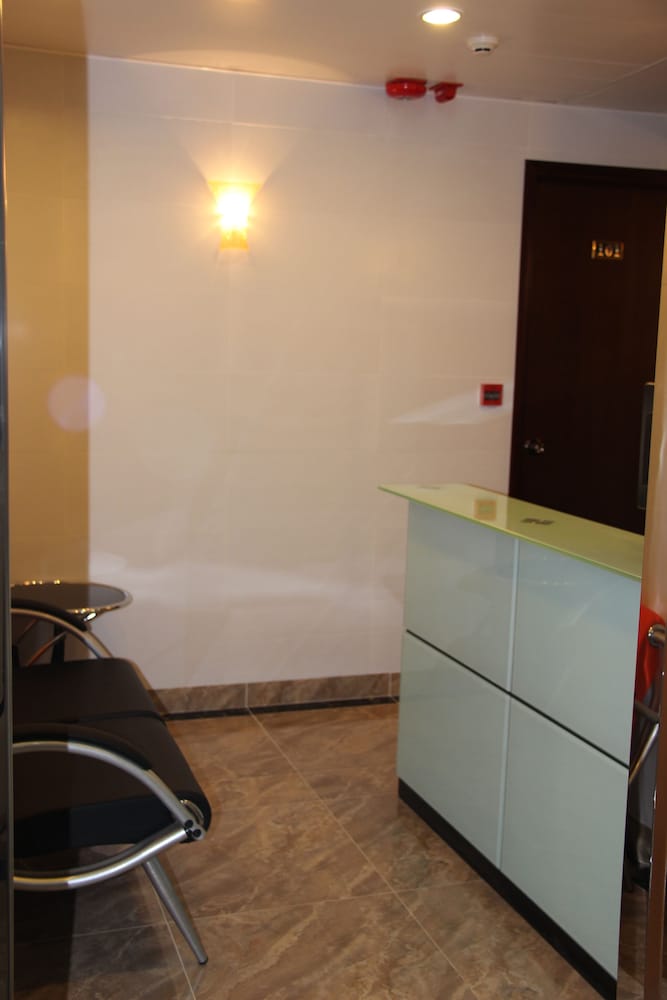 Comfort Guest House - Hostel